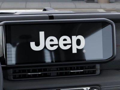 2026 Jeep Wrangler — photo 18 view
