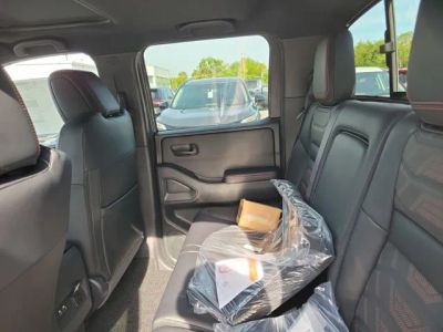 2026 Nissan Frontier — photo 25 view