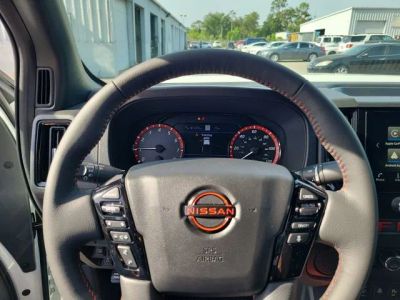 2026 Nissan Frontier — photo 13 view