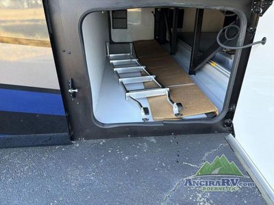 2026 Fleetwood RV Discovery LXE - Photo 33