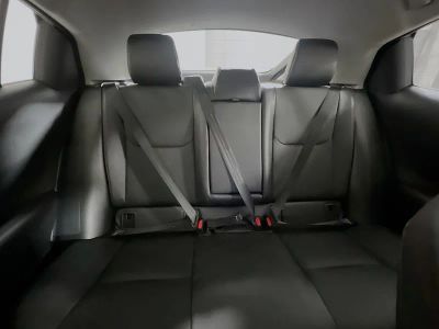 2025 Toyota Prius Plug-In Hybrid — photo 30 view