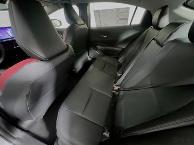 2025 Toyota Prius Plug-In Hybrid — photo 26 view