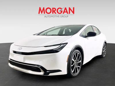 2025 Toyota Prius Plug-In Hybrid — photo 7 view