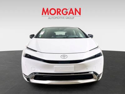 2025 Toyota Prius Plug-In Hybrid — photo 8 view