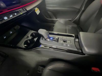 2025 Toyota Prius Plug-In Hybrid — photo 22 view