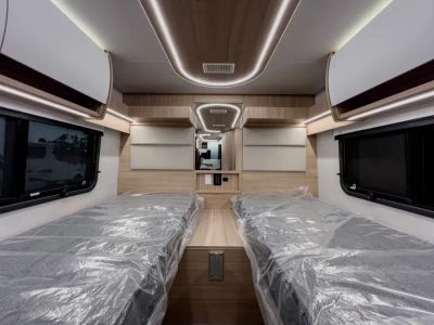 2026 Leisure Travel Vans UNITY — photo 14 view