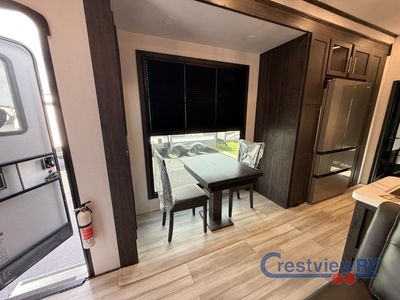 2025 Keystone RV Fuzion - Photo 12