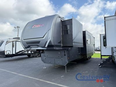2025 Keystone RV Fuzion - Photo 2