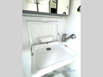 2025 Coachmen Beyond AWD - Photo 10