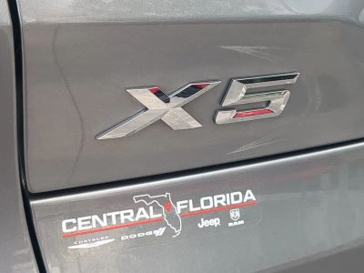 2024 BMW X5 — photo 13 view