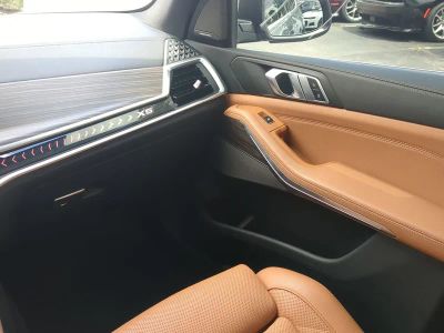 2024 BMW X5 — photo 19 view