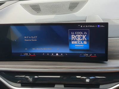2024 BMW X5 — photo 20 view