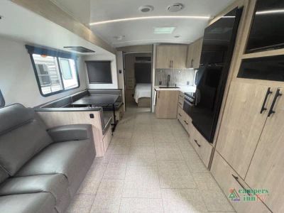 2025 Grand Design Imagine — photo 7 view