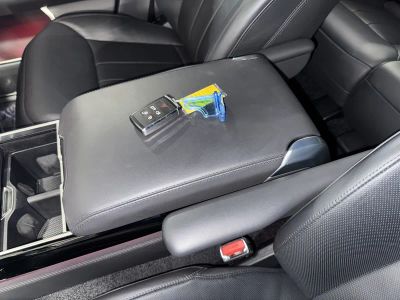 2024 Land Rover Range Rover — photo 28 view