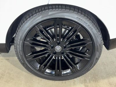 2024 Land Rover Range Rover — photo 35 view