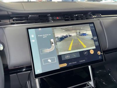 2024 Land Rover Range Rover — photo 32 view
