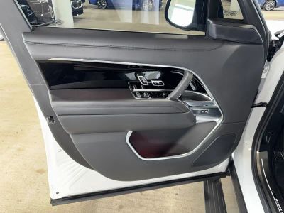 2024 Land Rover Range Rover — photo 21 view