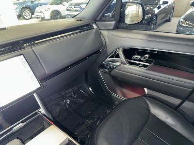 2024 Land Rover Range Rover — photo 33 view