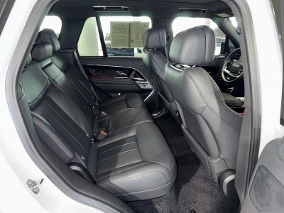 2024 Land Rover Range Rover — photo 15 view