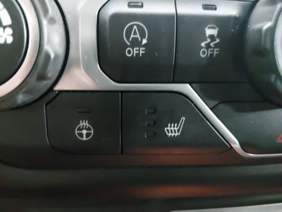 2020 Jeep Wrangler - Photo 18