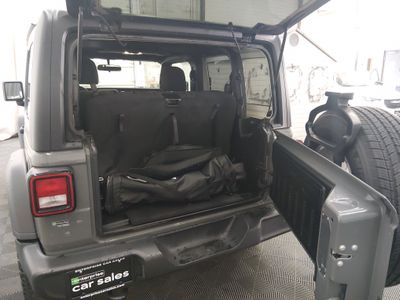 2020 Jeep Wrangler - Photo 11