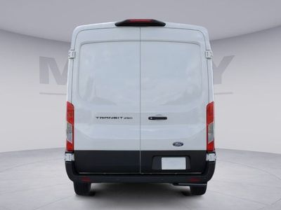 2026 Ford Transit-250 - Photo 11