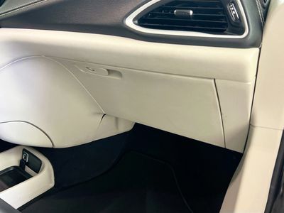 2023 Chrysler Pacifica - Photo 31