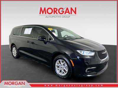 2023 Chrysler Pacifica - Photo 1