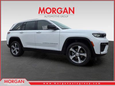 2026 Jeep Grand Cherokee Limited in White/off-white — front three-quarter view