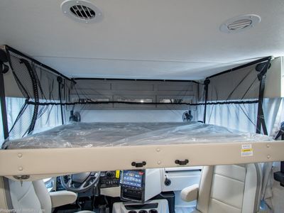 2026 Thor Motor Coach Luminate - Photo 6