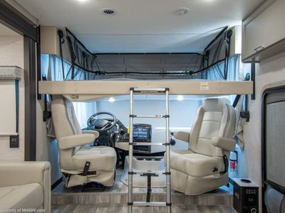 2026 Thor Motor Coach Luminate - Photo 5