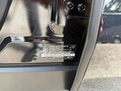 2025 Mitsubishi Outlander — photo 14 view