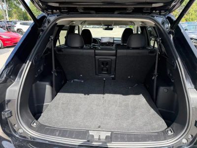 2025 Mitsubishi Outlander — photo 37 view
