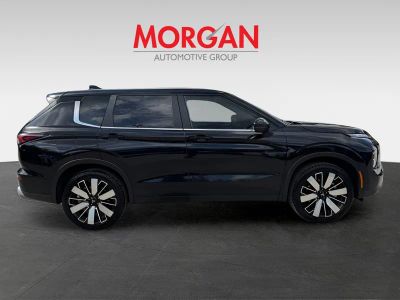 2025 Mitsubishi Outlander — photo 7 view