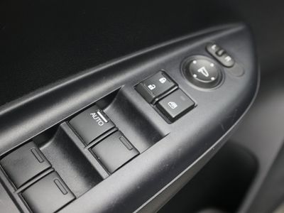 2019 Honda Fit - Photo 13
