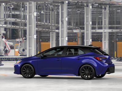 2026 Toyota Corolla Hatchback — photo 7 view