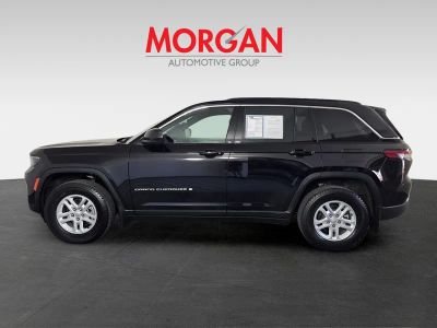 2025 Jeep Grand Cherokee — photo 9 view