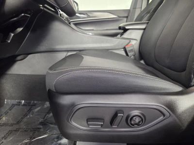2025 Jeep Grand Cherokee — photo 13 view