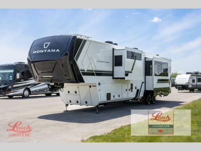 2026 Montana 3900RK - Photo 5