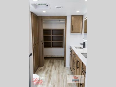2026 Montana 3900RK - Photo 26