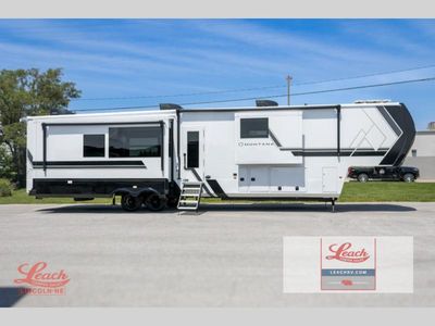 2026 Montana 3900RK - Photo 10