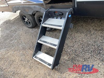 2022 Forest River RV Cherokee Alpha Wolf - Photo 9