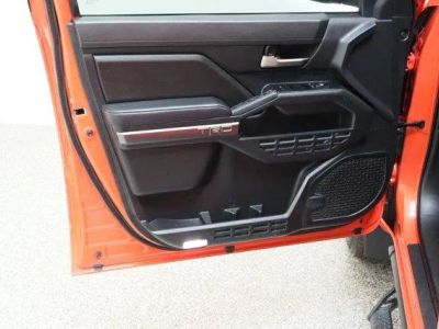 2024 Toyota Tacoma 4WD 6' Bed — photo 12 view