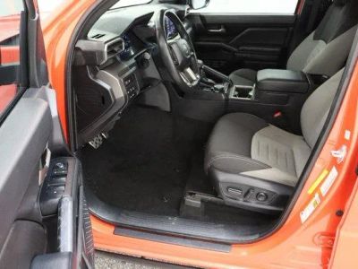 2024 Toyota Tacoma 4WD 6' Bed — photo 14 view