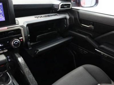 2024 Toyota Tacoma 4WD 6' Bed — photo 25 view