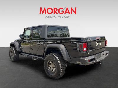 2021 Jeep Gladiator — detail view