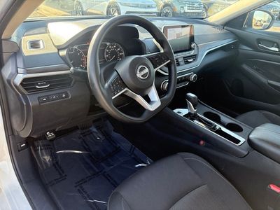2025 Nissan Altima - Photo 11