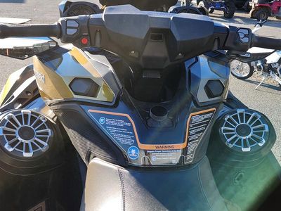 2023 Kawasaki Ultra 310LX - Photo 11