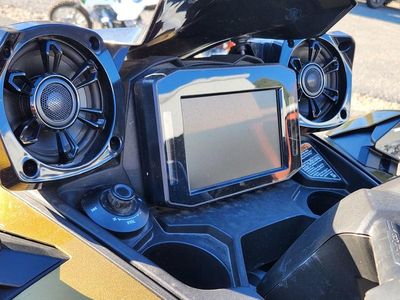 2023 Kawasaki Ultra 310LX - Photo 12