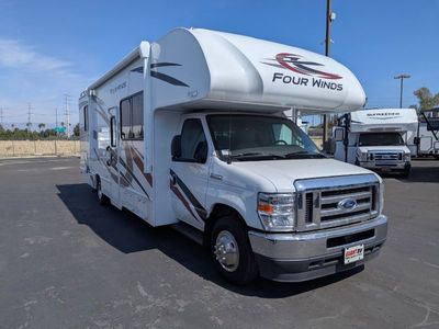 2024 Thor Motor Coach Four Winds — photo 8 view